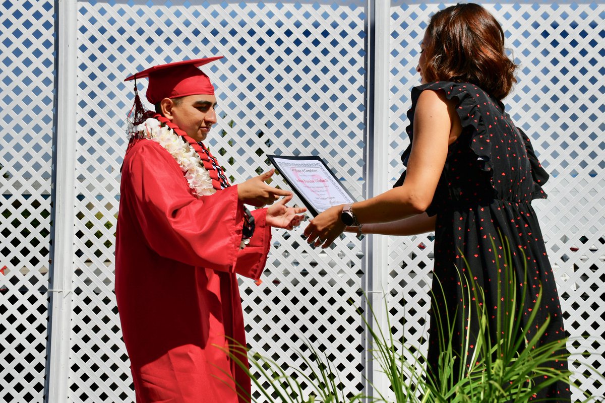 WVUSD_Tweet's tweet image. Heart and Soul! Congratulations to the Class of 2022 Hockwalt Adult Resource &amp;amp; Transition Training (HARTT) Center graduates. We are so proud of you! #ALLmeansALL #TogetherAgain #ReconnectRestoreReimagine