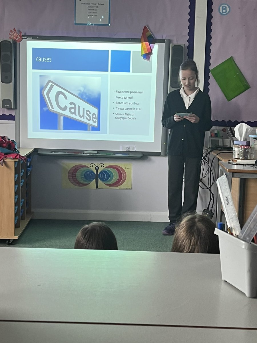 Portyschool's tweet photo. P7CR have been presenting their personal research about the topic of conflict. There was lots of interesting facts shared along with presentation skills learnt. #listeningandtalking #conflict #personalresearch https://t.co/WALVf1eiX4