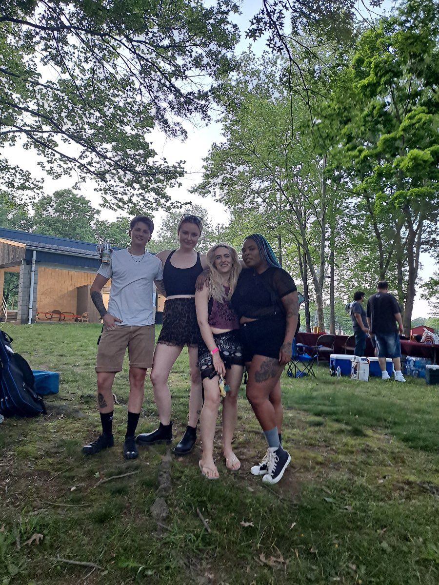 Full Bush (@fullbush1) on Twitter photo We had an amazing time at Empowered Peopleās festival in support of <a href="/PPDelaware/">PlannedParenthood DE</a>. And we love an outdoor amphitheater! We had an amazing time at Empowered Peopleās festival in support of <a href="/PPDelaware/">PlannedParenthood DE</a>. And we love an outdoor amphitheater!