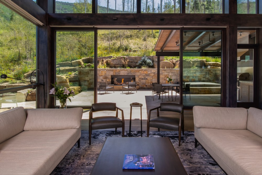 A stunning indoor-outdoor transitional area 🏡🌞

See more: bit.ly/39X0rJf

Content provided by Berglund Architects