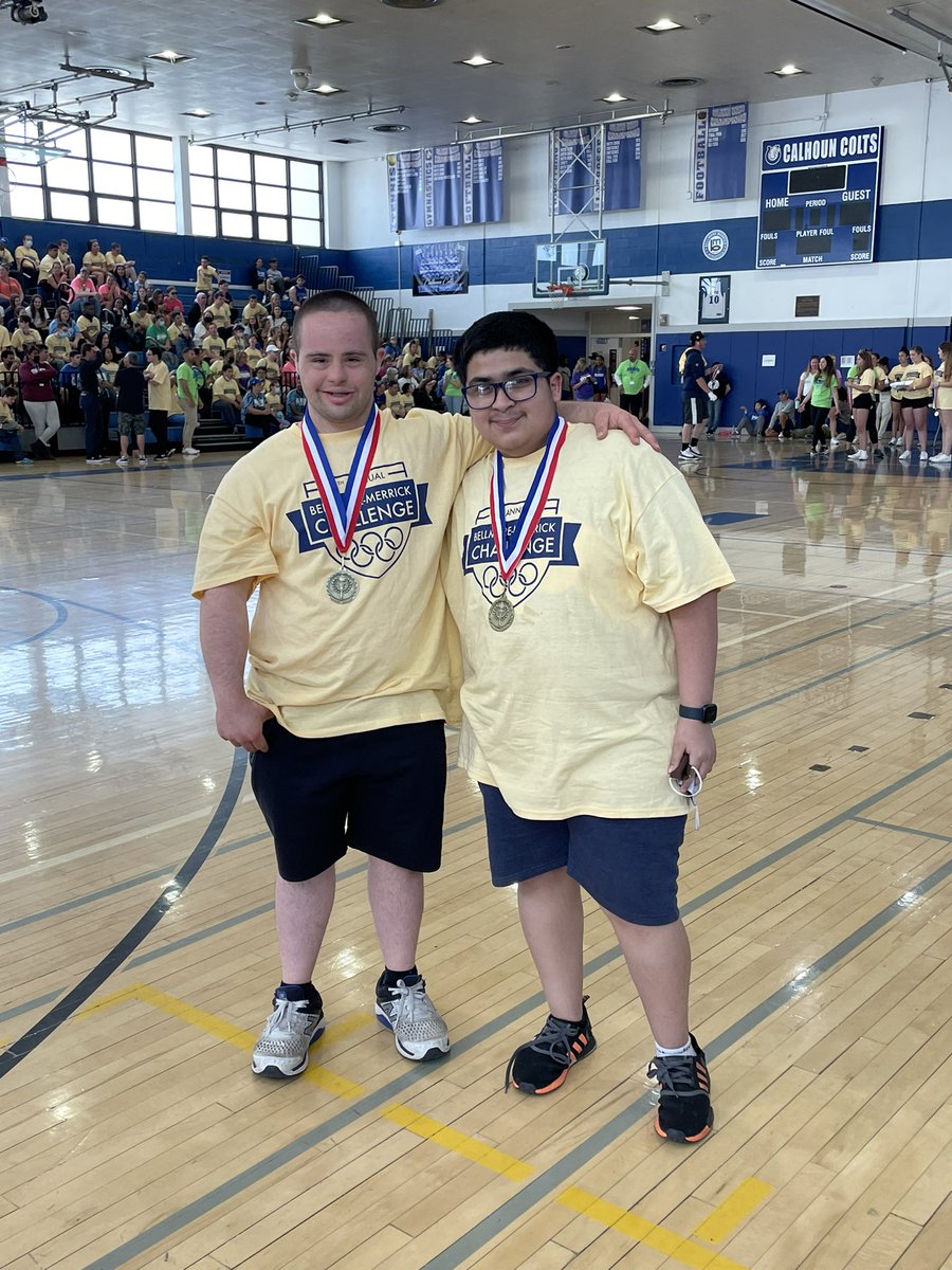 Mrs. Russell tweet media