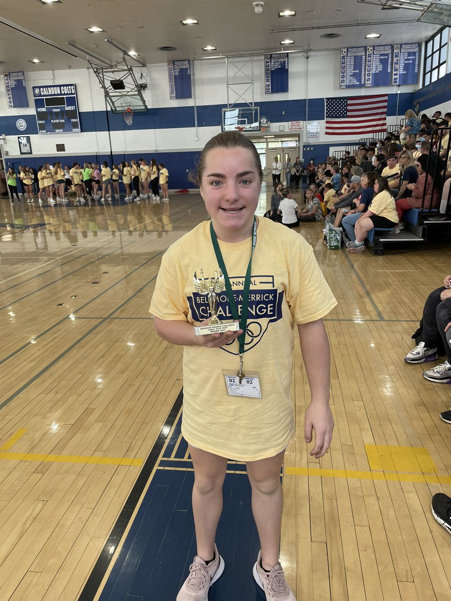 Mrs. Russell tweet media