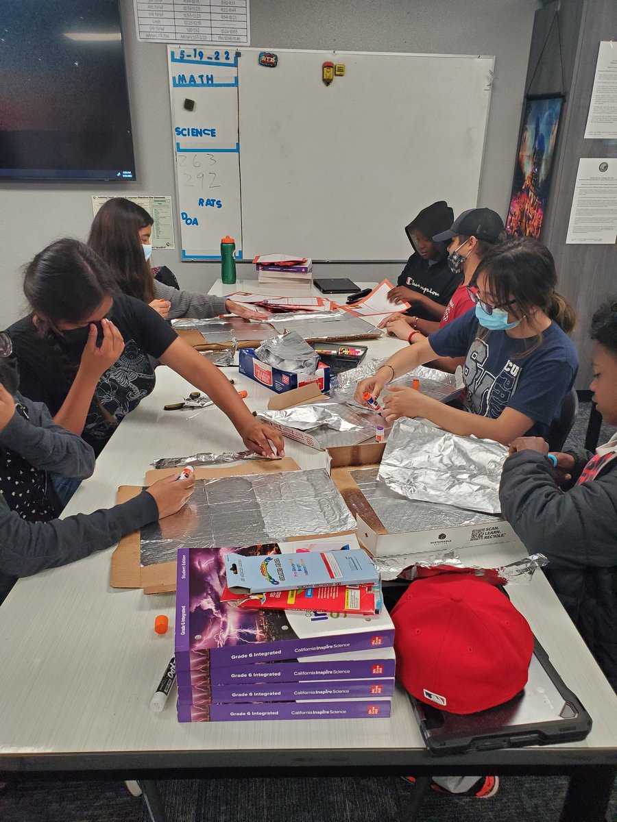 RoninTeacher's tweet photo. In darkness, we (educators) must be the light of hope.  Making solar ovens for our smores cookout next week.  @sierravistak6 #socialemotionallearning #21stcenturylearning #allmeansall #STEAM https://t.co/nzbCvxmIfr