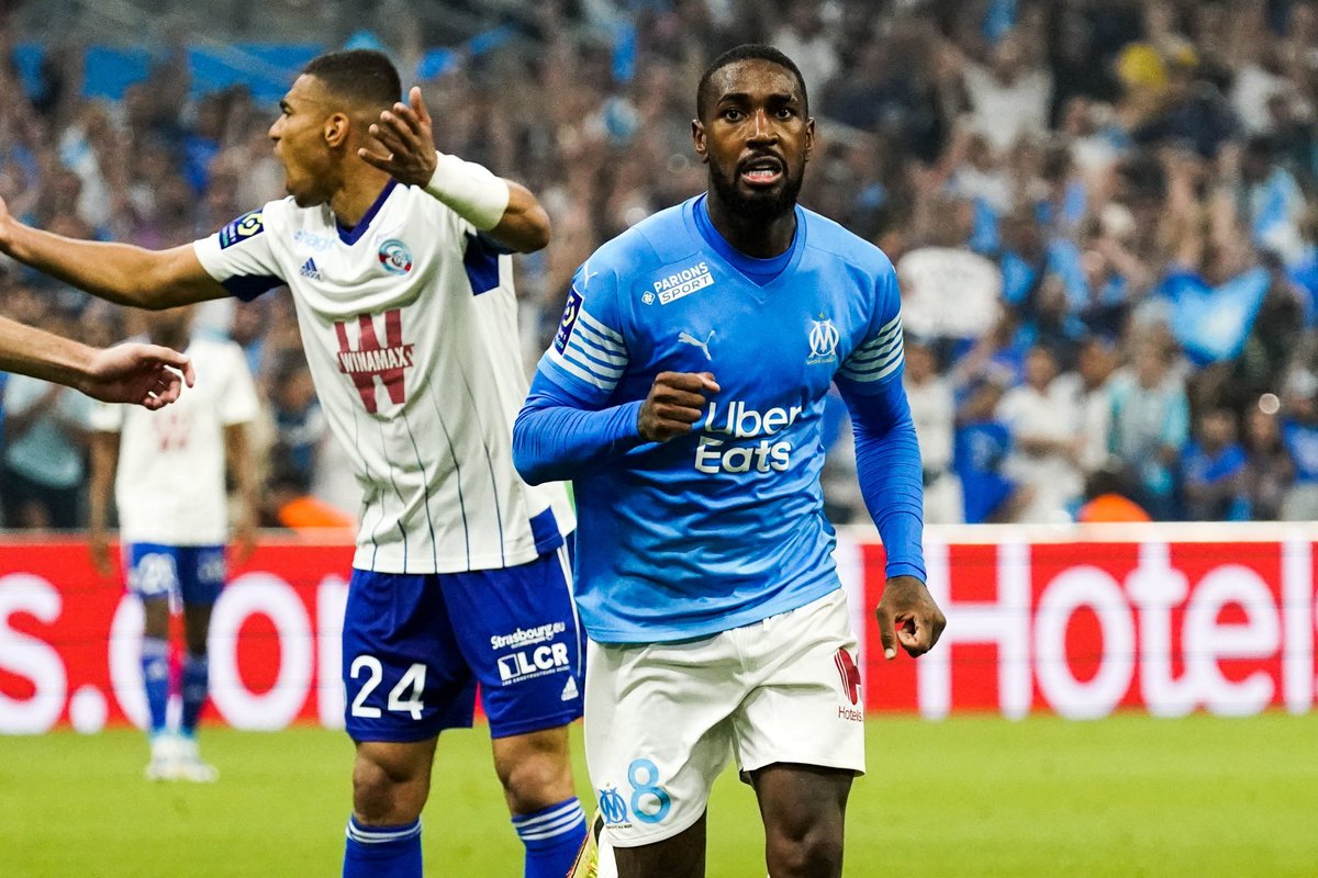 _BeFootball's tweet photo. Il y a 1 an jour pour jour, dans un scénario de zinzin, l'OM arrachait la 2e place dans les ultimes instants grâce au nul de Lens face à Monaco ! 🥵

L'ambiance ce soir-là à Marseille était folle 🌋 https://t.co/fKGtlrWwKa