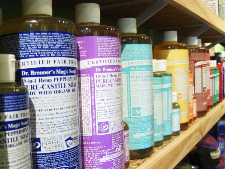 EarthElementsJA's tweet photo. I’d give anything to use a @DrBronner  peppermint wash  and sit infront of a lasco fan . https://t.co/Pr0hUjnj3V