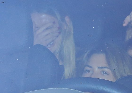GellertDepp's tweet photo. Eve Barlow stop lying challenge. 

Amber Heard pretends to cry, Raquel slides down in her seat so she can get seen. 

Seconds later Amber is seen without a tear or redness and Raquel is sat back in the seat. End scene 🎬 #JusticeForJohnnyDepp #DeppHeardTrial #AmberHeardlsAnAbuser https://t.co/569YrZaTcE