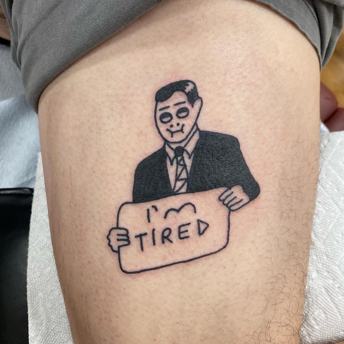 cowboylover666's tweet photo. Tattooe I made on Monday https://t.co/tQfTDdrFwv