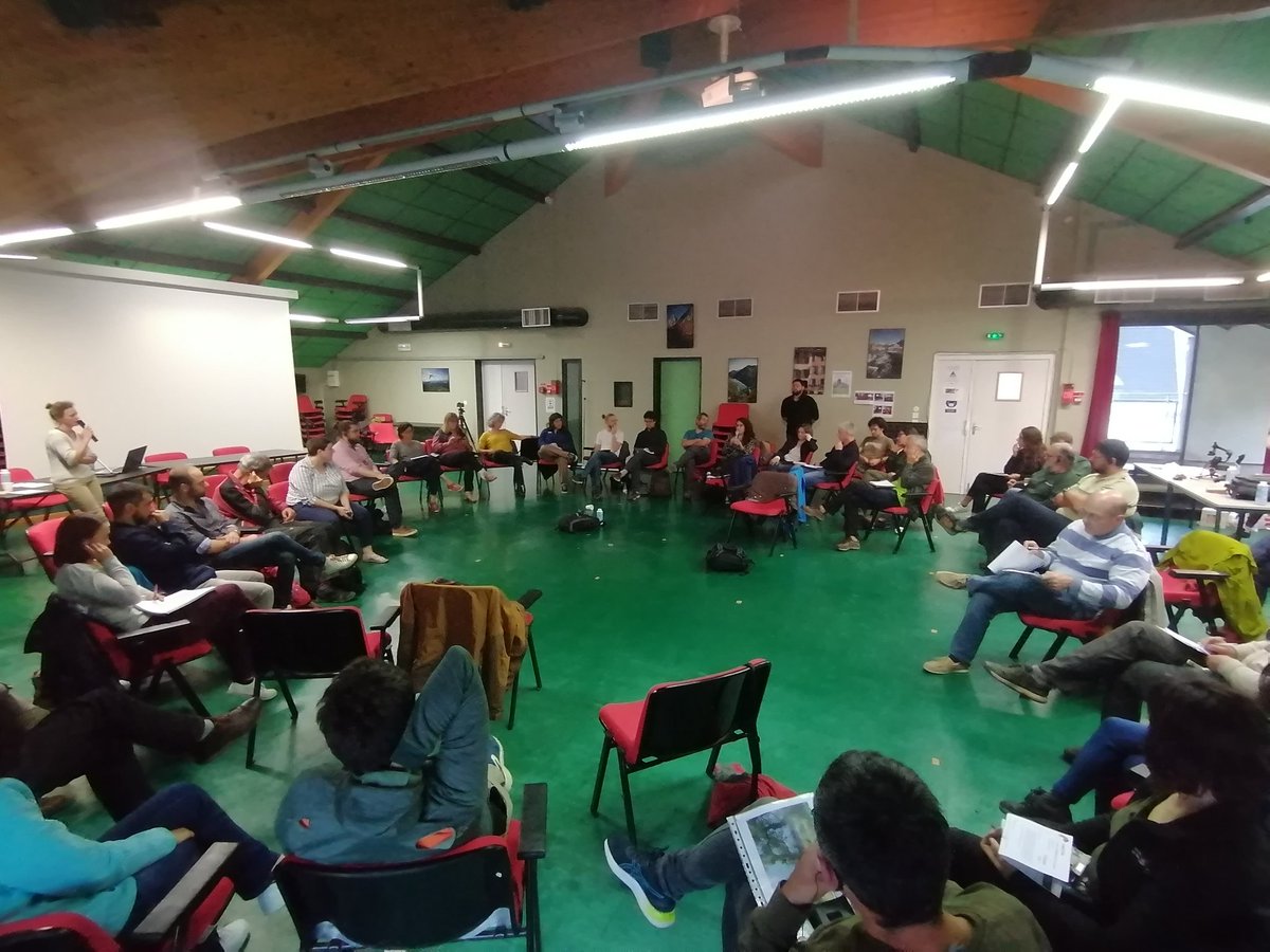FORESPIR_'s tweet photo. 🌲 Merci à tous les participants du séminaire de restitution du projet #conectfor : 2 jours en #Ariège sur le thème des #forêts à haute valeur environnementale des #pyrénées! Un grand merci aux partenaires pour toutes ces réalisations en faveur de la #biodiversité en forêt 👏 https://t.co/5FFf22DfiE