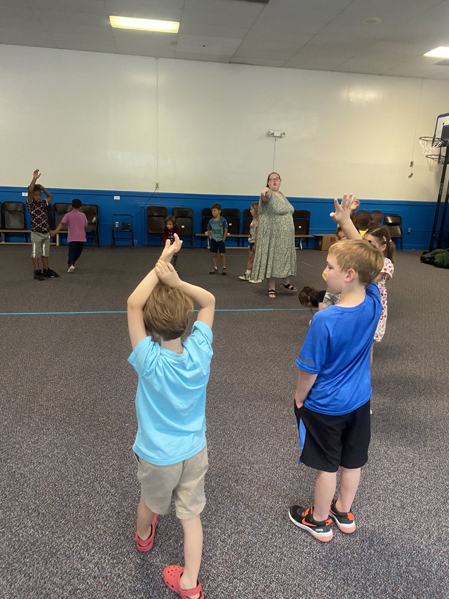 MsGallosClass_'s tweet photo. We loved being animals with Columbia Children's Theater and traveling to Egypt to learn about camels with Ms. Copeland!! https://t.co/AM0bU9OdID