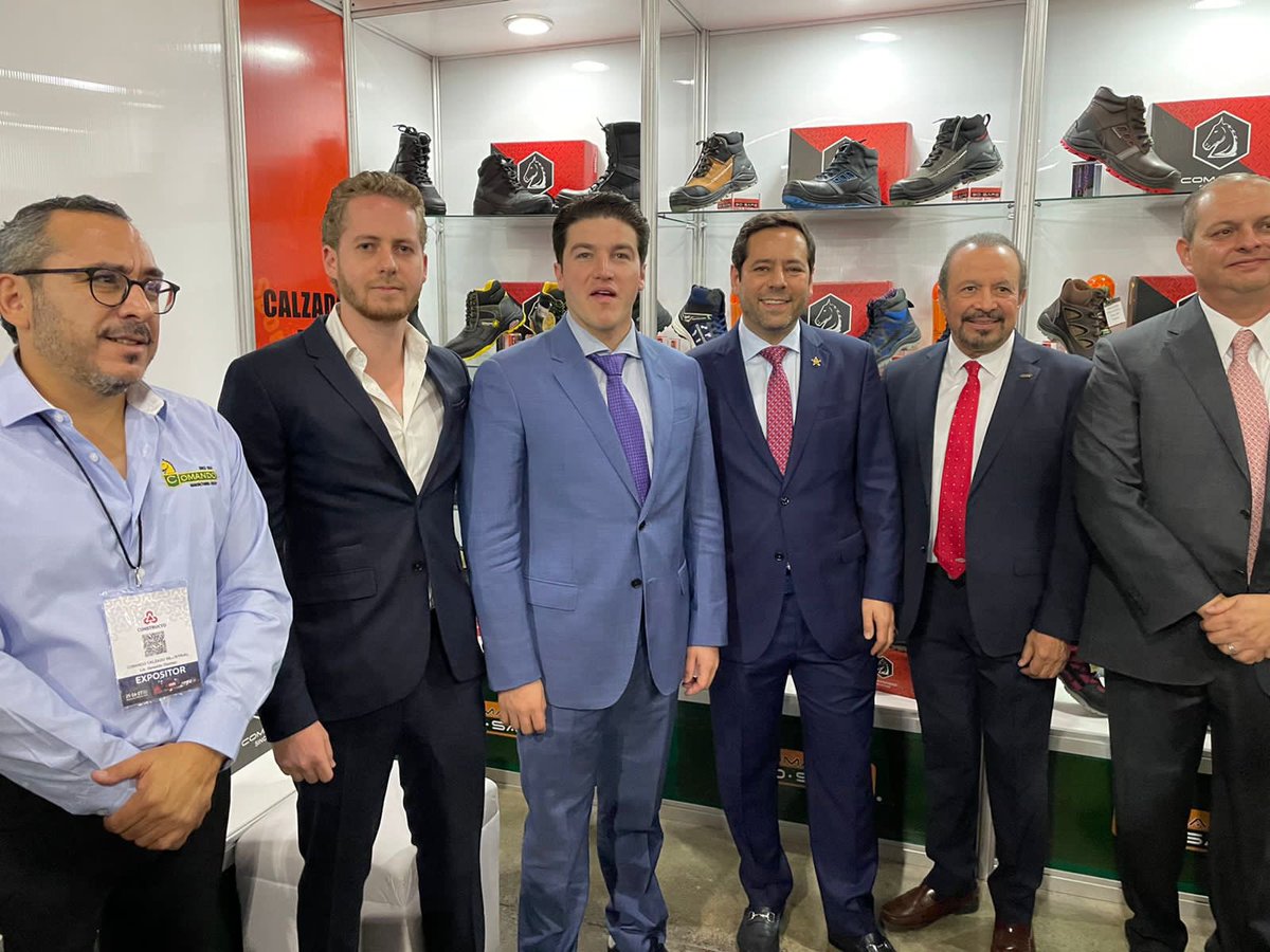 abugaberjose's tweet photo. En el recorrido de Expo #Constructo acompañamos al Gobernador @samuel_garcias en conjunto el Presidente de @cmicnacional @PacoSolaresA y el tesorero de @CONCAMIN @EduardoRmzLeal donde pudimos abordar puntos clave del sector #construccion https://t.co/ChRZFdPeKC