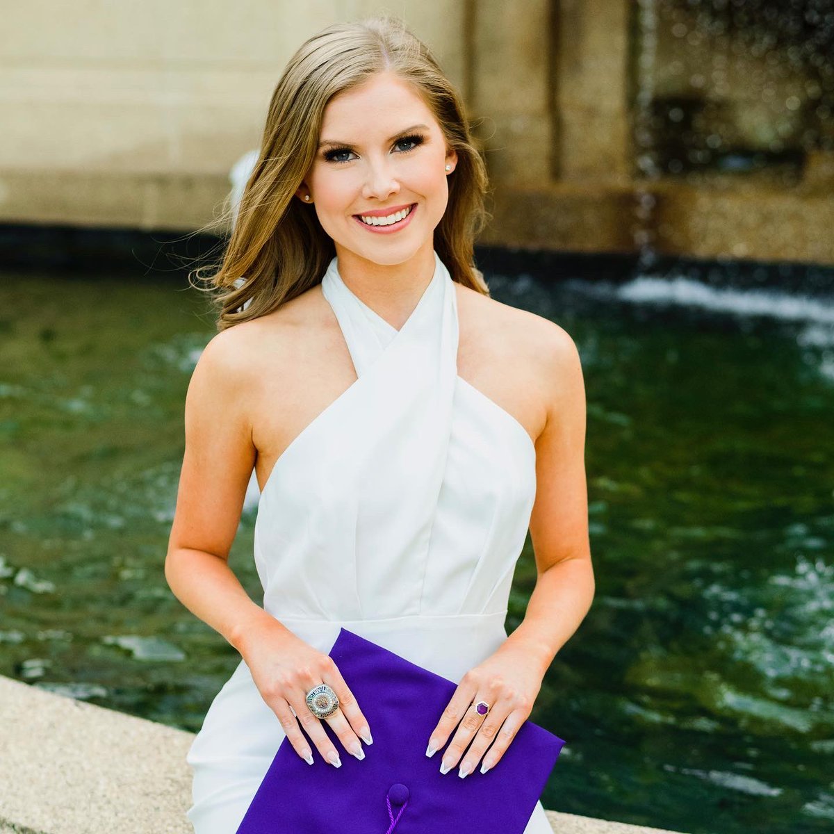 Congrats to one of our graduates, Caroline! Caroline is newly graduated from the College of Human Sciences &amp; Education with a Bachelor of Science in Kinesiology! We are so proud and we can't wait to see what great things you'll do in the future!

#Isugoldengirls #ForeverLSU