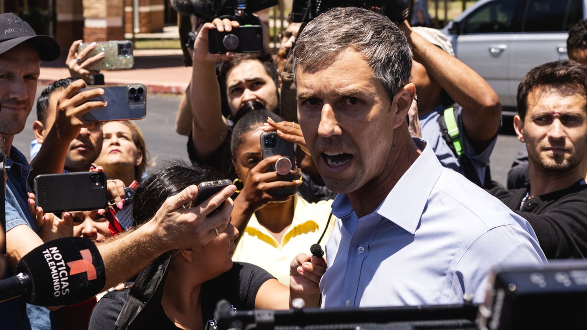 realDailyWire's tweet photo. Beto Slammed For Political Stunt During Press Conference: ‘Danced On The Dead Bodies Of Children’ https://t.co/t0FhsLDOxn https://t.co/DJKV7jBxkF