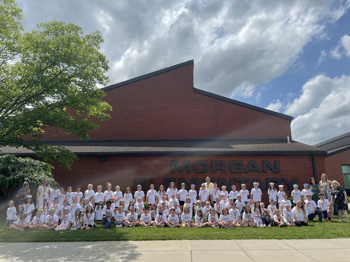 MorganRossRams's tweet photo. We wish our 3rd graders the best as they move to the RIS next year.  RIS is getting an awesome group of students! https://t.co/JHUOLJ9rjQ
