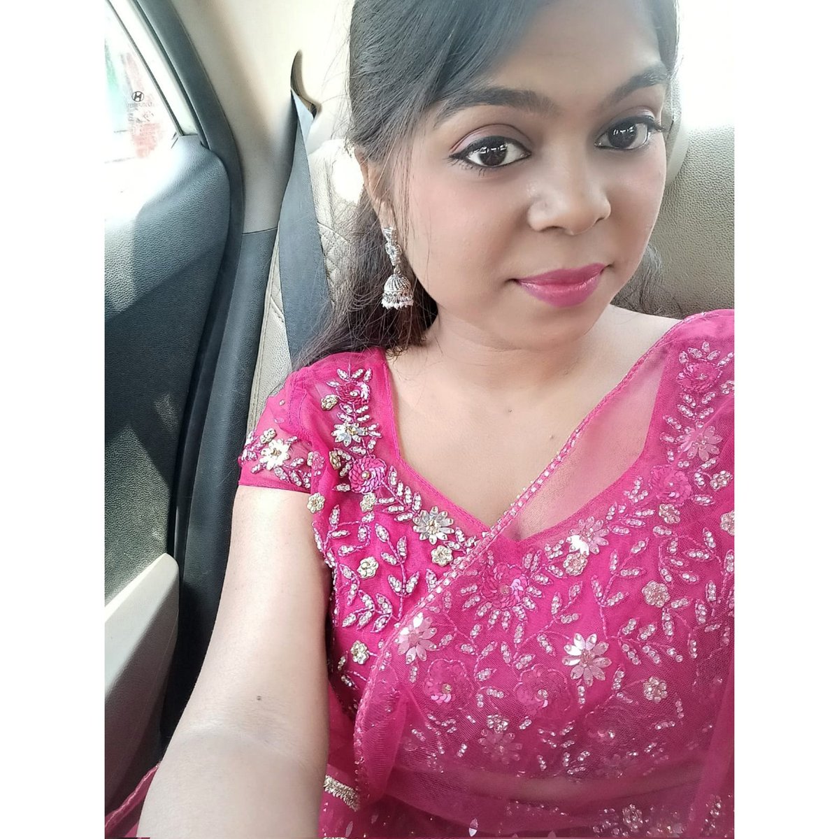 RakshitSandhya's tweet photo. Admire someone's beauty without questioning your own 💝💫#NewProfilePic
#gettingChubby https://t.co/48h8uPw3V2