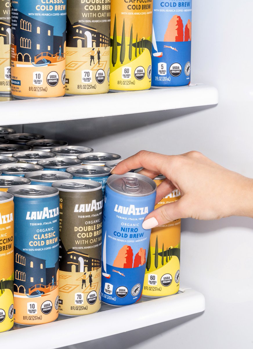 LavazzaUSA's tweet photo. Just reach into your fridge and experience the sights, flavors, and essence of Italy. Now available in four flavors! https://t.co/WVvh4zncc1
#SipIntoOrganic #LavazzaColdBrew https://t.co/DUJKBrfv31