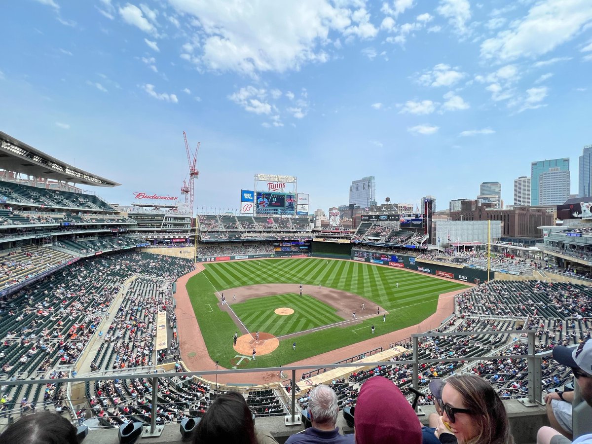 Leadpages's tweet photo. Itโs important to take time for yourself to rest, recharge and self-reflect. We are so grateful to have our wellness days at work, and some awesome bonus days here and there to spend time with family and friends.
#wellnessdays #wellness #support #workculture https://t.co/4xz3fmXlYM