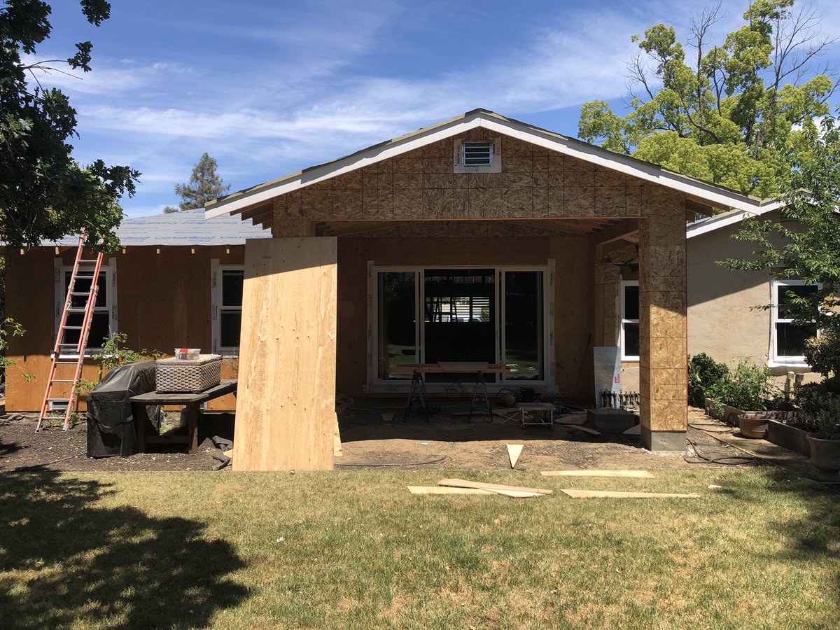 deharoconst's tweet photo. Orion Project- Addition/ Kitchen Remodel. Framing Is Finishing Up And We Are Starting Electrical! https://t.co/wmPHADeCQp