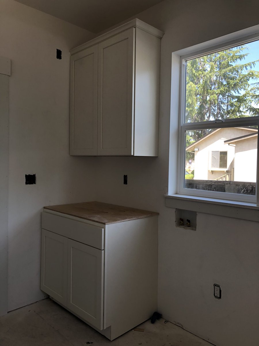deharoconst's tweet photo. South N Street Project- Cabinet Install! https://t.co/kRcQJ01LsR