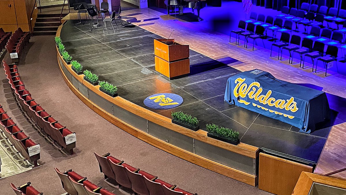 Looking forward to our Seniors taking center stage at our Senior Honors Awards tonight.