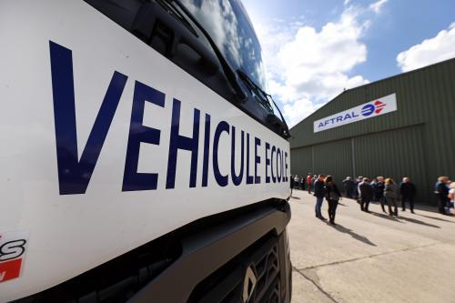 VdnCambrai's tweet photo. #transport #logistique #Cambrésis >> Jusqu’à 2 000 stagiaires par an au centre de formation AFTRAL, inauguré ce mercredi à #EValley https://t.co/93GftOl3Bc https://t.co/1nzB4UqFA1