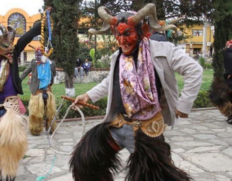 Traditional #dances including La Danza de los Diablos and Chilena de la Costa Chica remind us of the important role Afro-descendants represented during the struggles against slavery