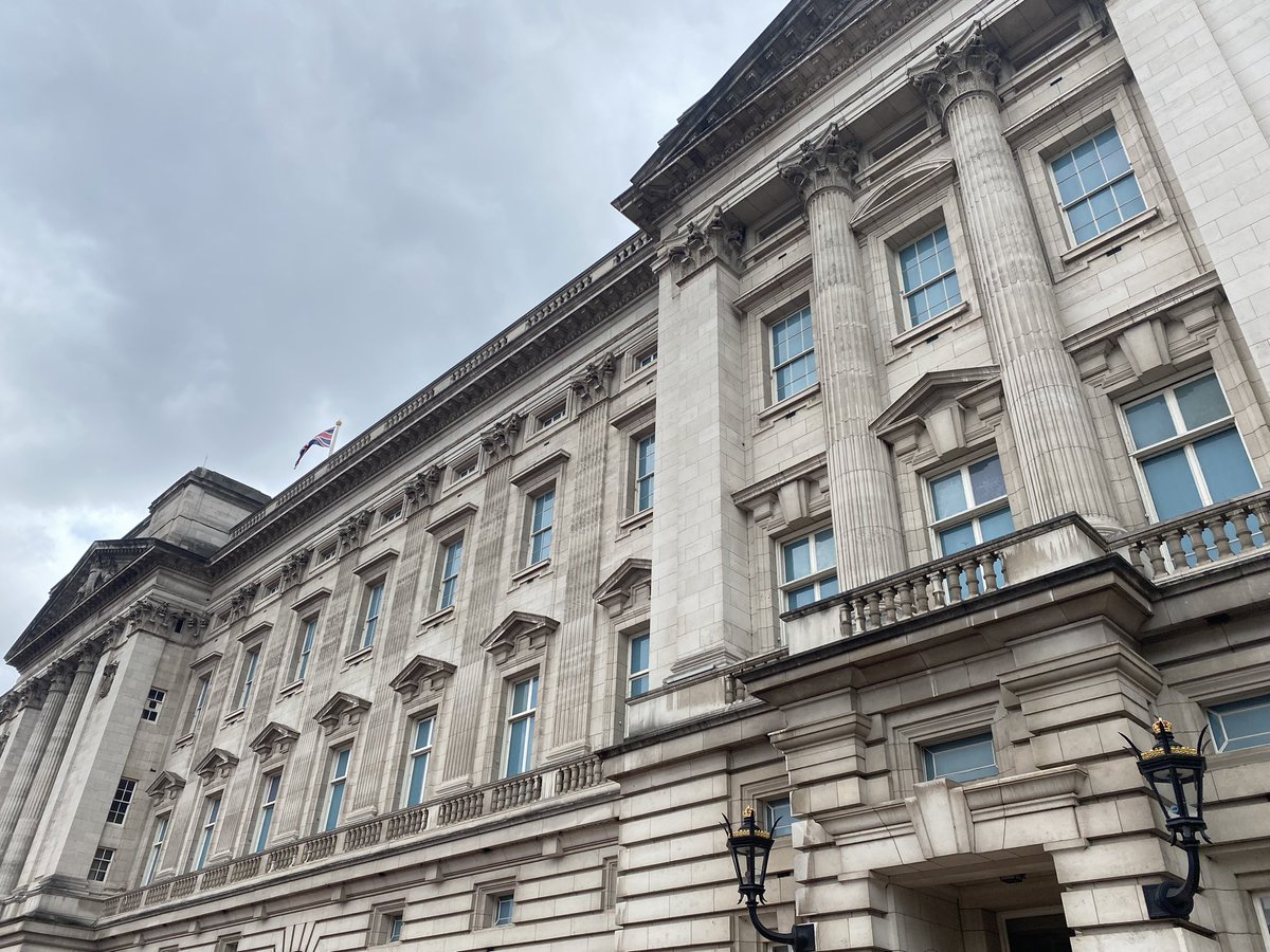 _aphillips_'s tweet photo. Fantastic afternoon at the Queen’s Garden Party 2022. An honour to see William, Kate, Sophie and Beatrice within arms distance! @DNWAirCadets @1156SqnATC @aircadets https://t.co/kUxsKzOwU6
