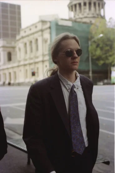 TechBroDrip's tweet photo. julian assange in 1995 facing multiple charges of hacking under the alias mendax https://t.co/KsktKgIVYA