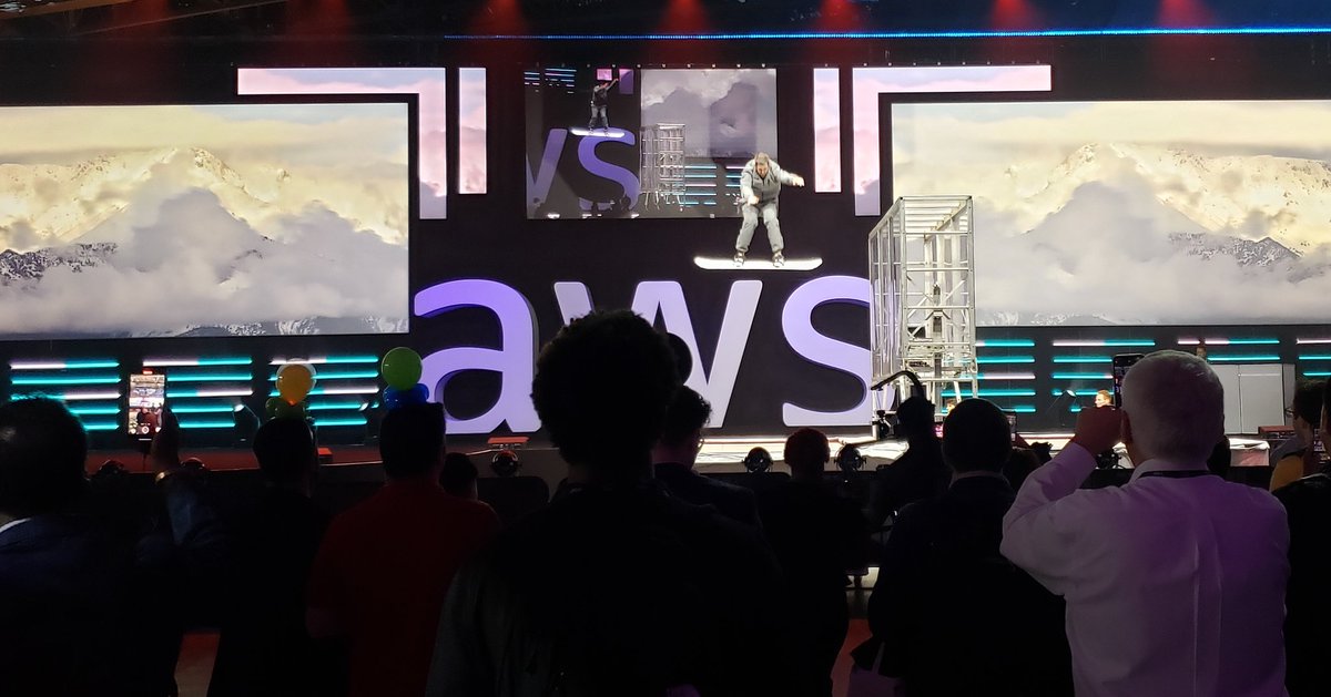 MarkEmeis's tweet photo. It's a wrap #AWSSummit https://t.co/32CkBNYNRL