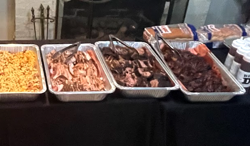 bigdbarbecue's tweet photo. Hey @mansfieldisd graduates...#BigDBBQ would love to help you celebrate with some Big D BBQ catering! Good times deserve good food! 

https://t.co/5yn5LUQj0c

#HighschoolGraduation  #BBQCatering  #MansfieldHighschool  #LegacyHighSchool  #LakeRidgeHighSchool https://t.co/kXXLsRKQwh