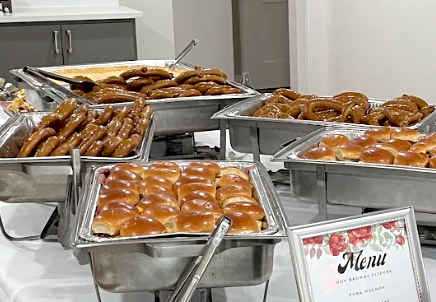 bigdbarbecue's tweet photo. Hey @mansfieldisd graduates...#BigDBBQ would love to help you celebrate with some Big D BBQ catering! Good times deserve good food! 

https://t.co/5yn5LUQj0c

#HighschoolGraduation  #BBQCatering  #MansfieldHighschool  #LegacyHighSchool  #LakeRidgeHighSchool https://t.co/kXXLsRKQwh