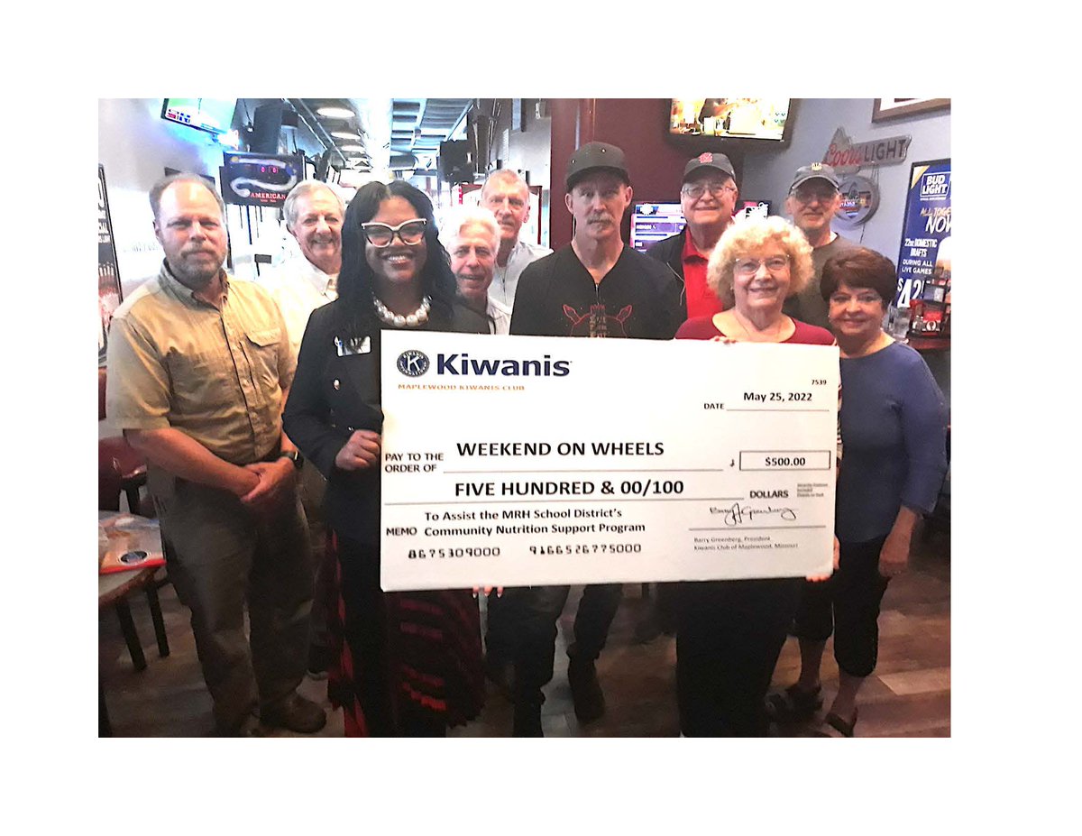 MRH_Schools's tweet photo. The Kiwanis Club of Maplewood, Missouri, recently had a financial windfall resulting from a successful membership drive, so what did they do? They donated $500 to Weekend on Wheels, the @MRH_Schools nutrition support network! Thank you! @Kiwanis #mrhstrong #lw2mrh https://t.co/U38Tucj3vi