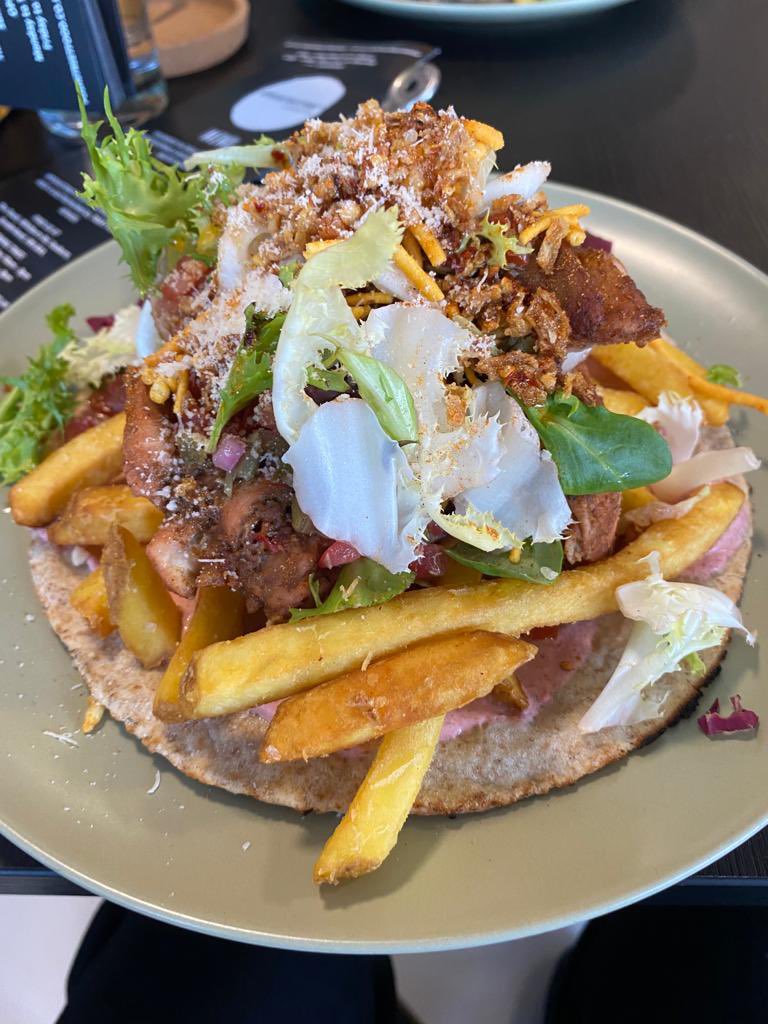 cobb_gail's tweet photo. Nice walk along Seaburn tonight and popped into #PoshStreetFood just by Stack for our favourite posh kebabs by ‘master chef’ @chefmateibaran. Just delicious tasty food. #ThankYou.      https://t.co/e5Bf3loNuZ https://t.co/YWrHXojXDF