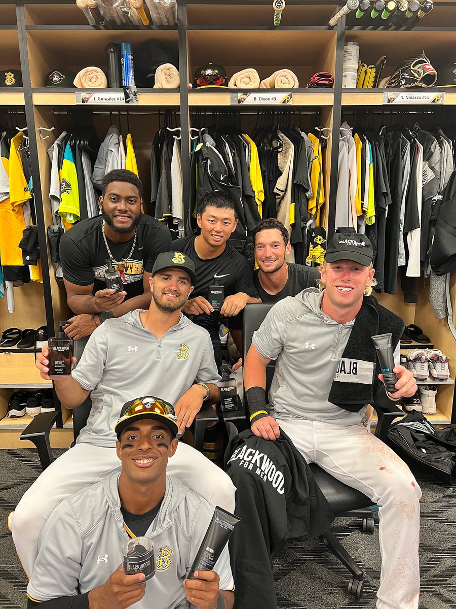 Blackwoodformen's tweet image. After a long day on the diamond, we're always a hit in the locker room 👀 Keep an eye out in the bigs for multi-tool players on the rise @brendendixon &amp;amp; his #Pirates mates ⚾ #CleanseRestoreProtect
____________
📷: @brendendixon
#pittsburghpirates #piratesnation #blackwoodformen