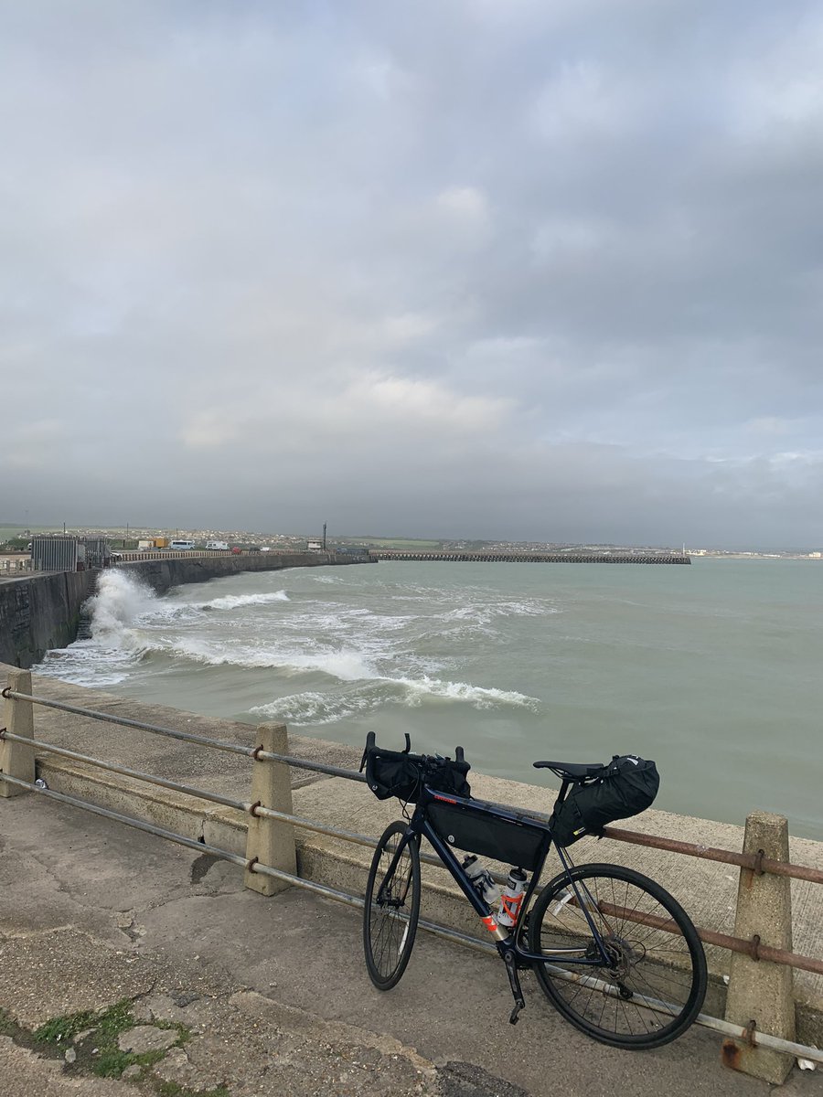 Jack_Hanley_'s tweet photo. Day 1/3 in the bag ✅ 99km from London to Newhaven, next stop 🇫🇷 ⛴ 

Fundraising for @LFCFoundation  @LFC 

https://t.co/47BwrYIWIz https://t.co/YVj0HhvD9T
