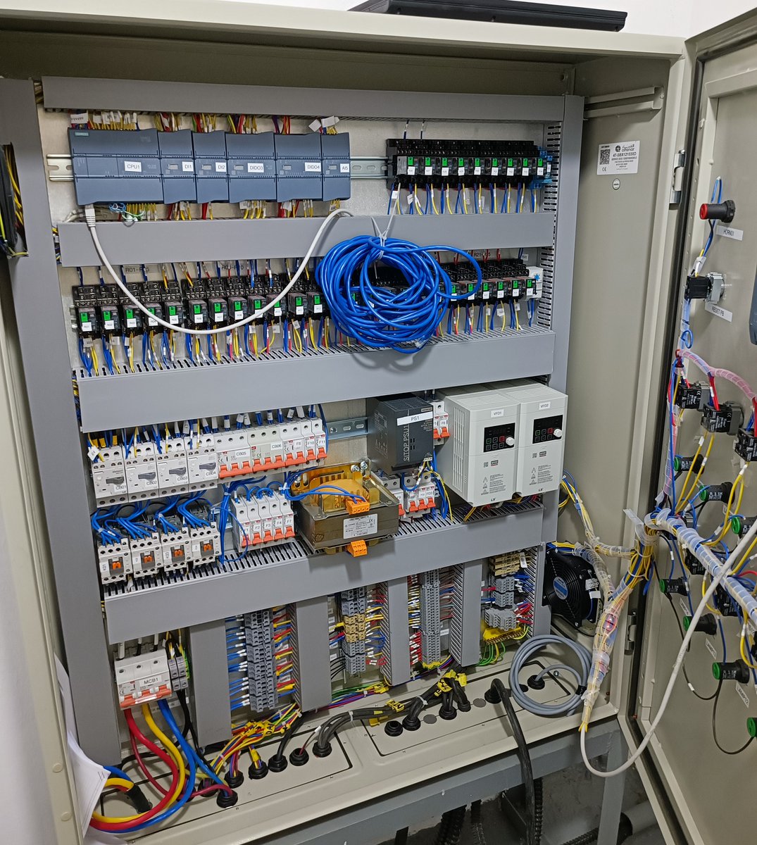 a_iplc's tweet photo. #iPLCa complete #commission #WTP using #SIEMENS S7-1214 
#SIEMENS control and monitor #LS #VFD s using #ModBUS which save AO and AI signals and use #RS485 port instead.
#iPLCa is #Your_Automation_Partner https://t.co/S3YmSqbFo4