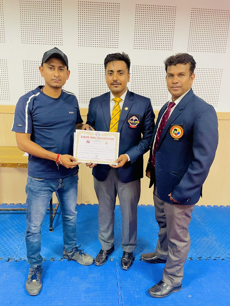 jeevandeep63's tweet photo. (WKF RULES SEMINAR &amp; KIO JUDGE &amp; REFEREE EXAM)

*Successfully passed 🎗with High-ranking Marks*💯

I sincerely thanks our mentor of Indian Karate Hanshi Bharat Sharma ji for his valuable guidance, support and blessings. https://t.co/L7HpToX1kG