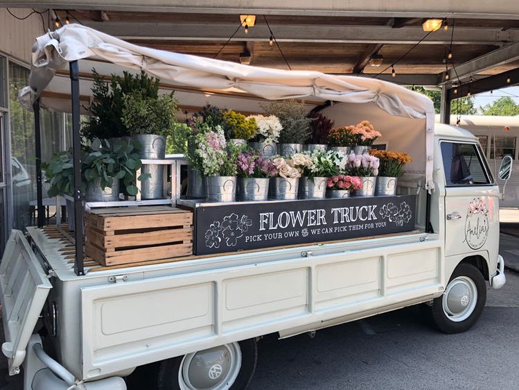 a flower truck <3