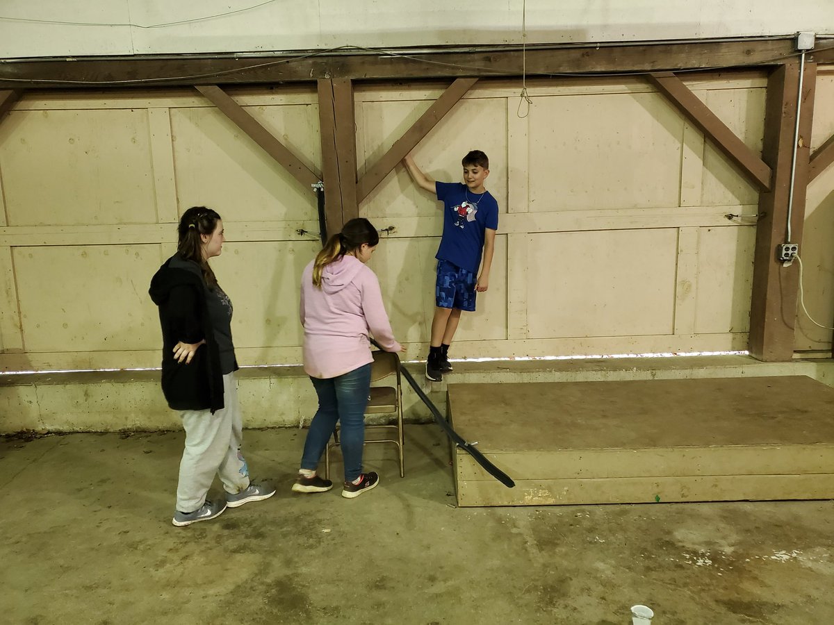 amhamrick1's tweet photo. Roller coaster @Otsego_Grade6 https://t.co/ibxDiVi5Tw