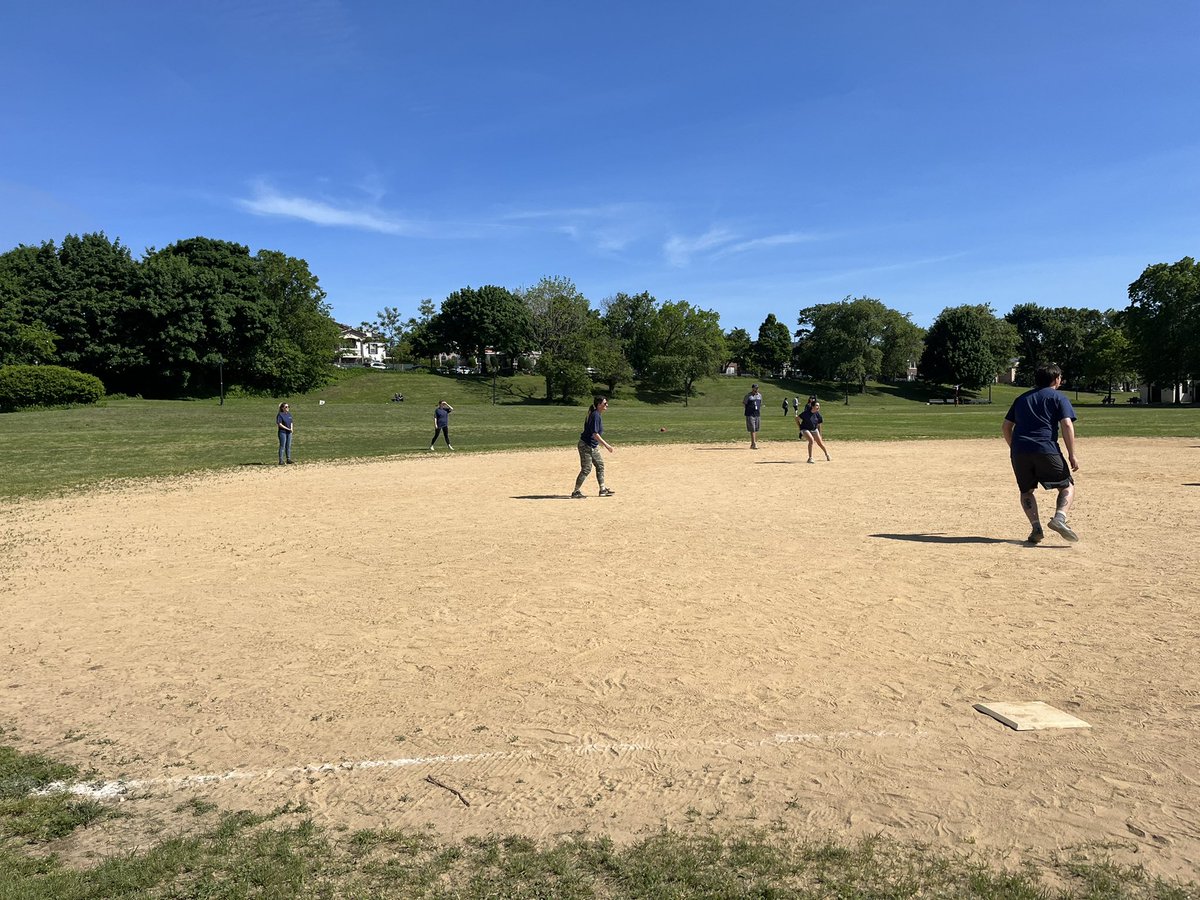 MrsHealeyXHS tweet media