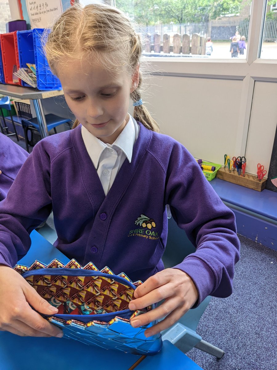 MrMarshallclass's tweet photo. Many thanks to @GreenEducation for a thought provoking and practical #recycling session in Y5 this afternoon. Everyone left for home very pleased with the upcycled map notebook they had made. #Greenweek #ecofriendly https://t.co/sqkoqHkXyI