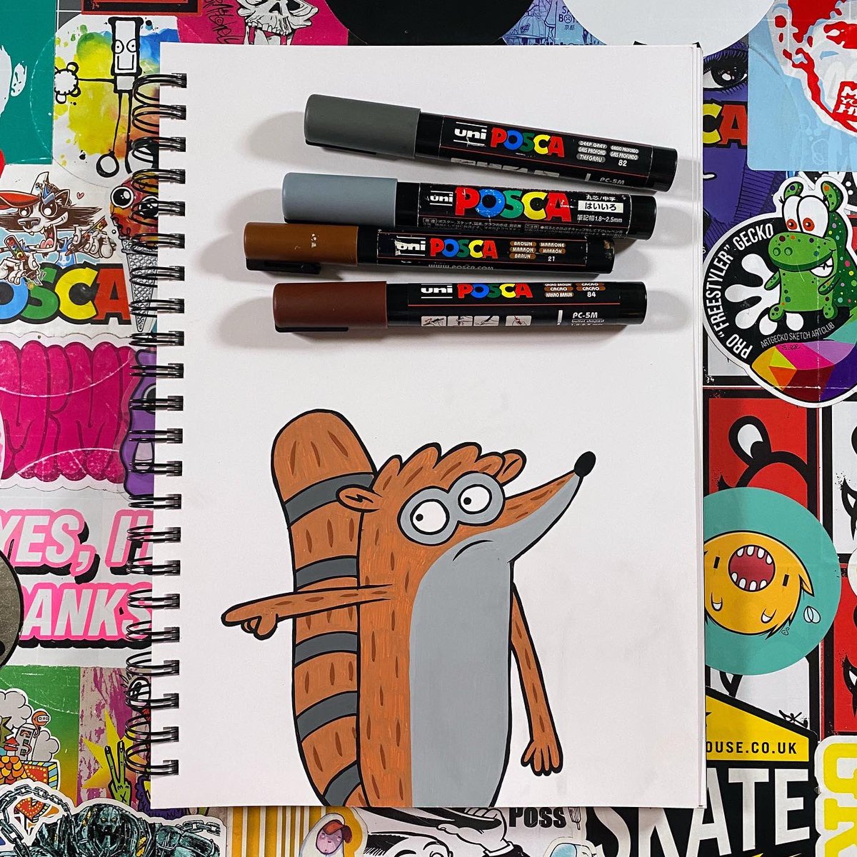 thekorpacademy's tweet photo. Milestone Alert: This is the 150th Posca Club. Thanks to all the Korp Academy members for getting me this far.
.
.
#KorpAcademy #PoscaClub #Art #CharacterDesign #Illustration #PenArt #poscaaotycartoons #poscaartistoftheyear #rigby #RegularShow https://t.co/e8tcXYg6KH