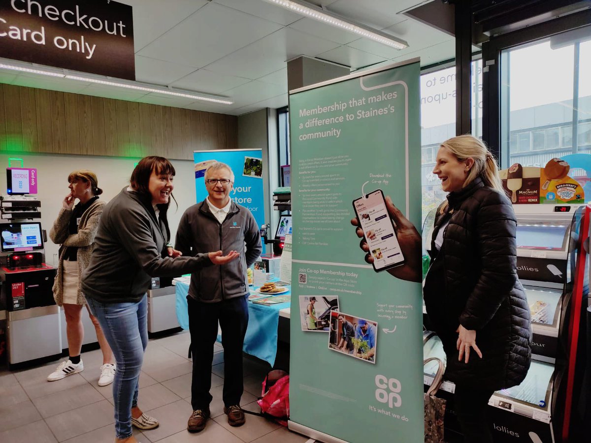 pasc2's tweet photo. A fantastic afternoon spent in @coopuk #Staines promoting our great #membership and sharing the amazing contribution our #localcauses @east_towest , #TalkingTree and #C4F #Feltham make to our community! @stejohcon 

 #ItsWhatWeDo #BeingCoop #MemberPioneer https://t.co/5RzypYenTL