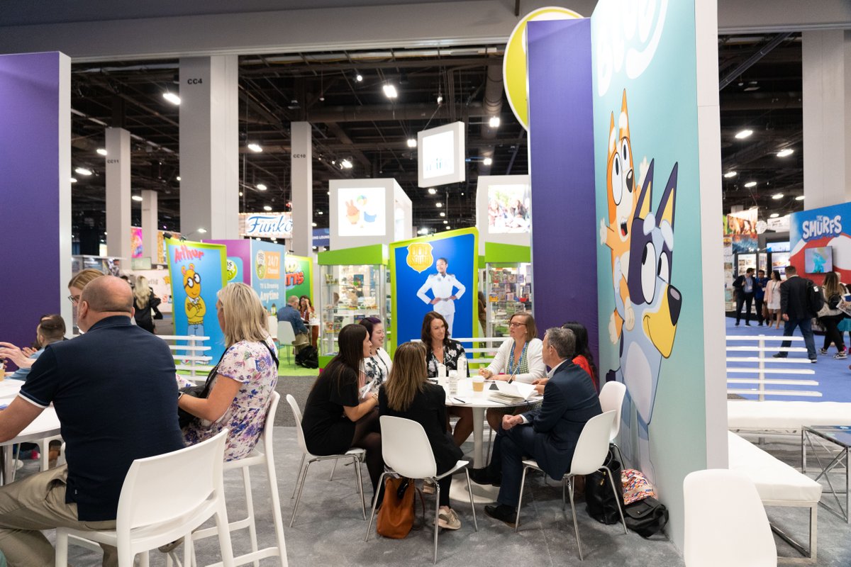 licensingexpo's tweet photo. Meetings are happening all around the expo floor! There's still time to schedule yours and build new exciting business connections, simply login to our matchaking platform and start connecting: https://t.co/djG7V7cNtD https://t.co/wuN2GogWOm