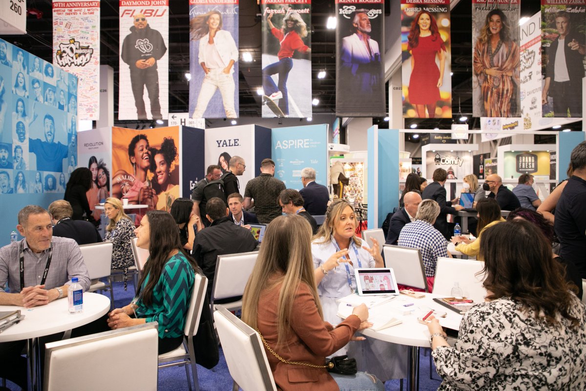 licensingexpo's tweet photo. Meetings are happening all around the expo floor! There's still time to schedule yours and build new exciting business connections, simply login to our matchaking platform and start connecting: https://t.co/djG7V7cNtD https://t.co/wuN2GogWOm