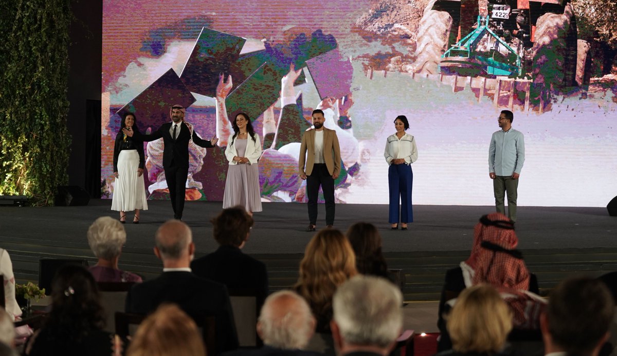 RHCJO's tweet photo. His Majesty King Abdullah II, accompanied by Her Majesty Queen Rania and His Royal Highness Crown Prince Al Hussein, attends the ceremony marking #Jordan’s 76th Independence Day at Al Husseiniya Palace #Independence76 https://t.co/WBE2yZdEE1