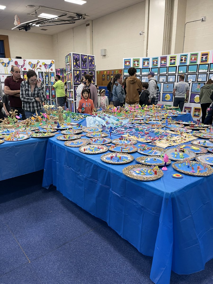 FxhPrincipal's tweet photo. It’s a perfect night for the Island Park School District’s Art Show at FXH! Thank you to our talented art teachers Mrs. Seifert, Ms. Bock and Mr. Powers. @Supt_IPS @asstsupt_IPS @ip_schools @LomsPrincipal https://t.co/JPHIZRU9LN