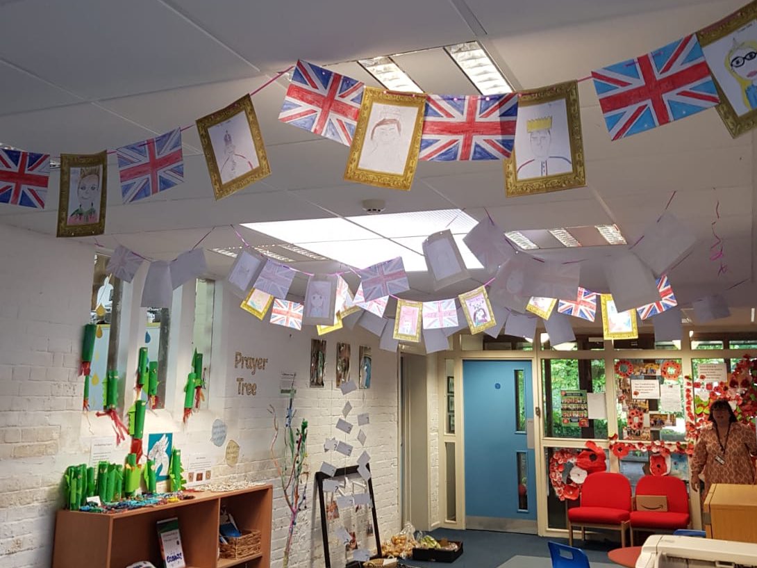 StMichaelsSteventon tweet media