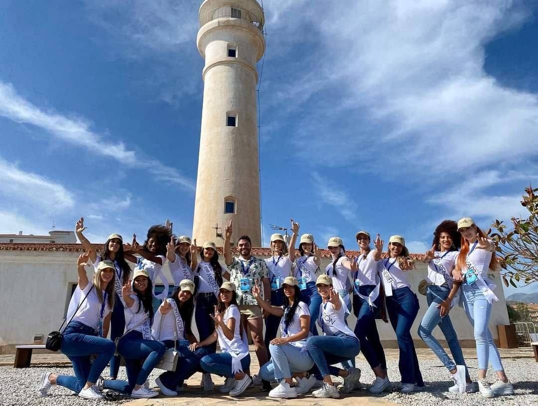 Miss España y Miss RNB España. Diferencias.

▶️ facebook.com/diariodetorrox…