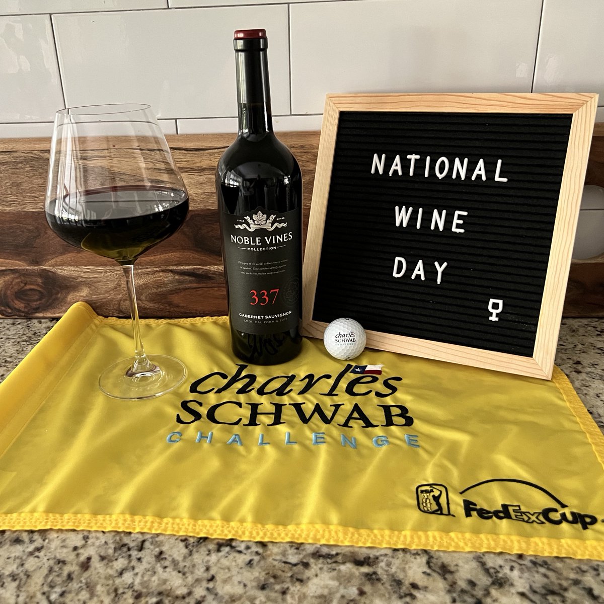 CSChallengeFW's tweet photo. Yay for Cabernet! @NobleVinesWine #NationalWineDay https://t.co/iXFVSizOJs