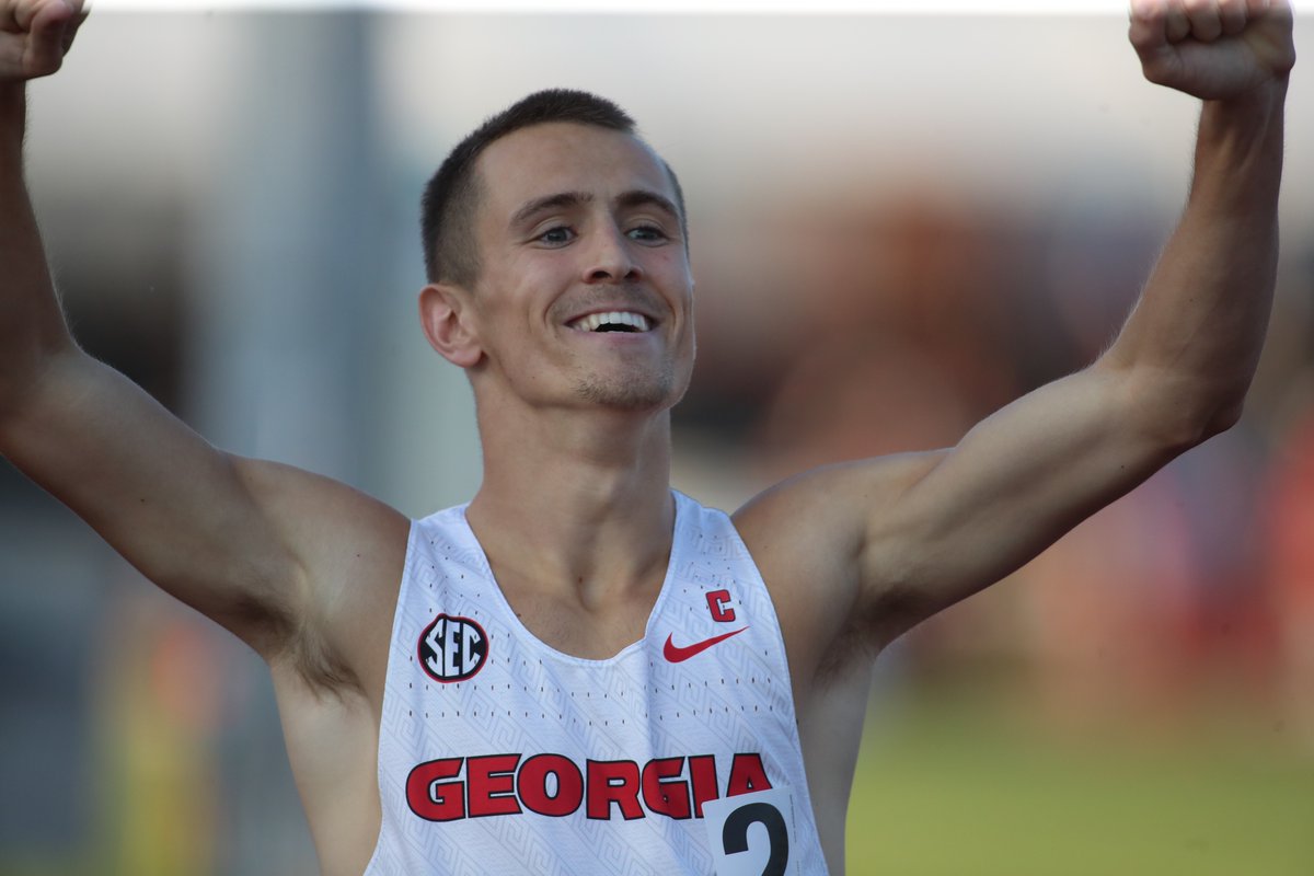 UGATrack's tweet photo. Grabbing the final at-large spot for the 800m quarterfinal, Clay Pender records a 1:49.63 to advance to the next round during his first trip to the meet.

#GoDawgs | #NCAATF https://t.co/2CMnjxxdEU
